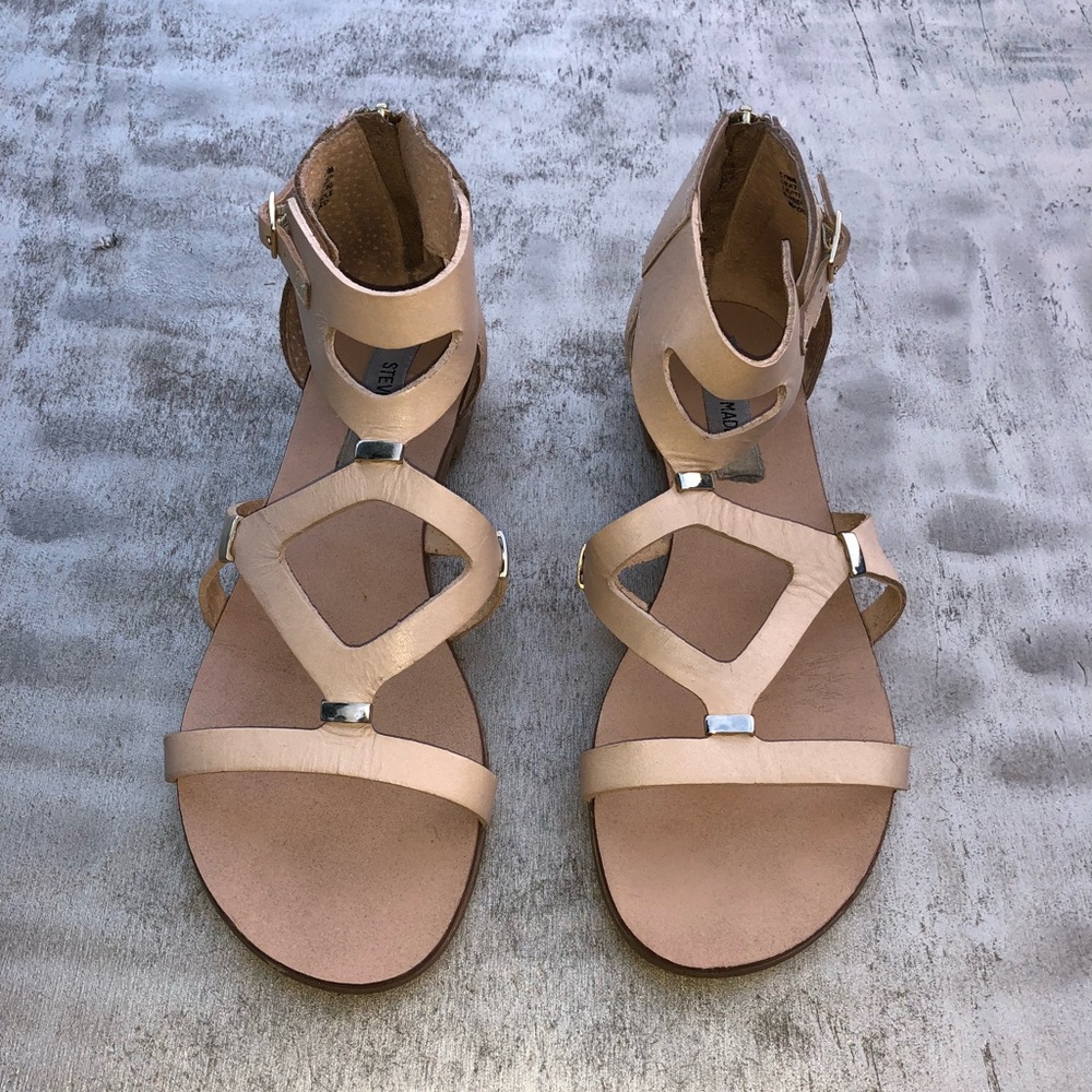 Steven Madden nude sandals!